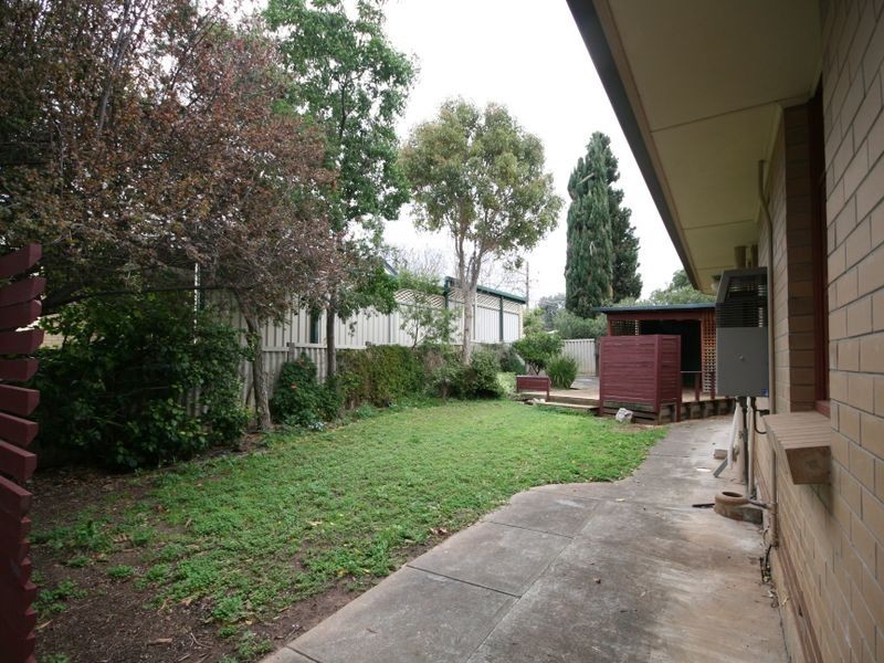 1 Rex Avenue, Gilles Plains SA 5086