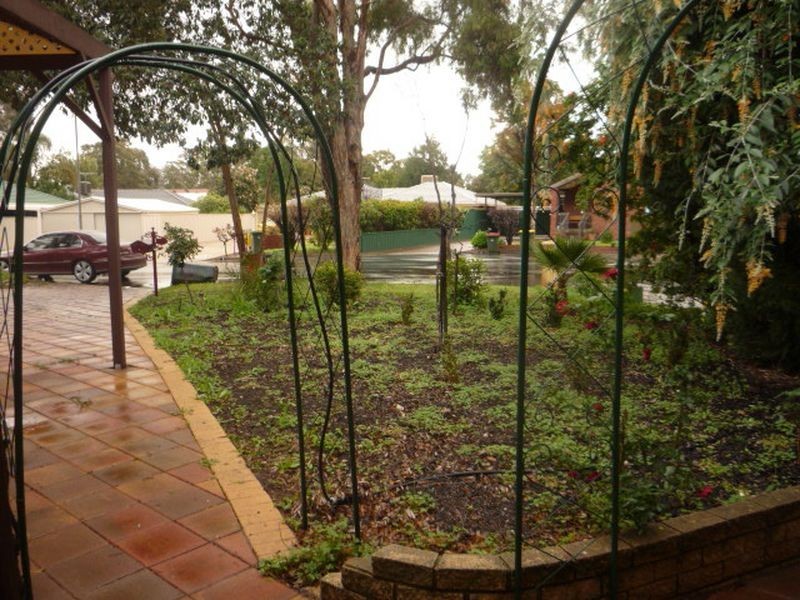 6 Truro Place, Salisbury Heights SA 5109