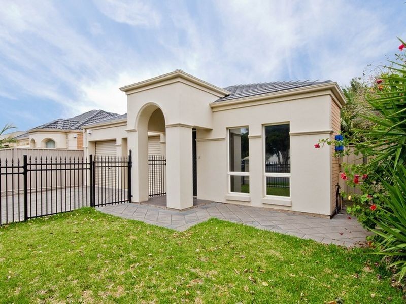 77 La Perouse Avenue, Flinders Park SA 5025