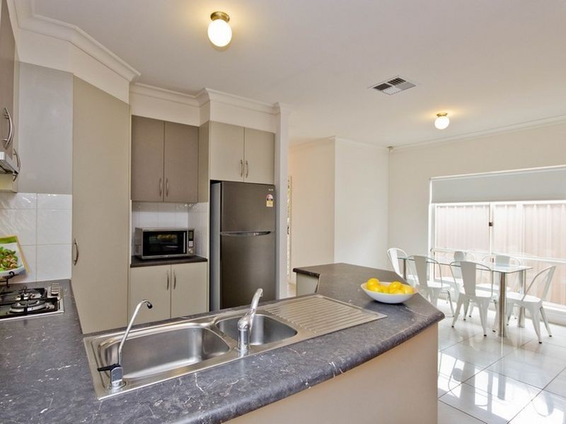 77 La Perouse Avenue, Flinders Park SA 5025