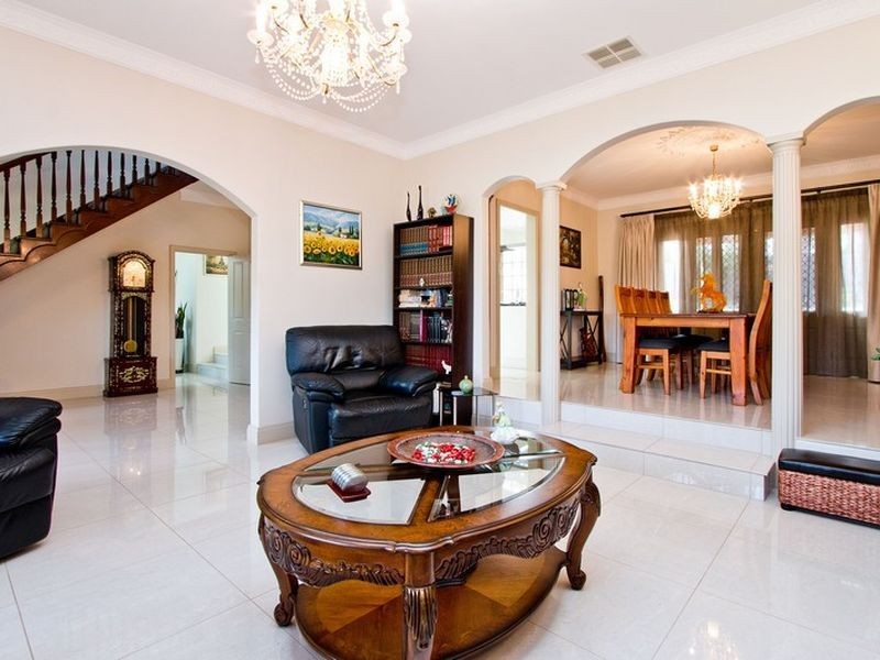 10 Freshford Avenue, Highbury SA 5089