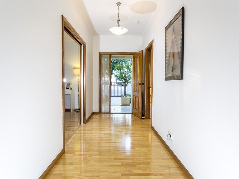 13A Tenth Avenue, St Peters SA 5069