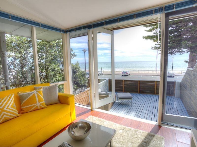 233 Esplanade, Henley Beach SA 5022