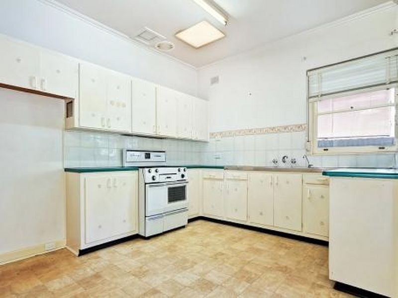 103 Shepherds Hill Road, Eden Hills SA 5050