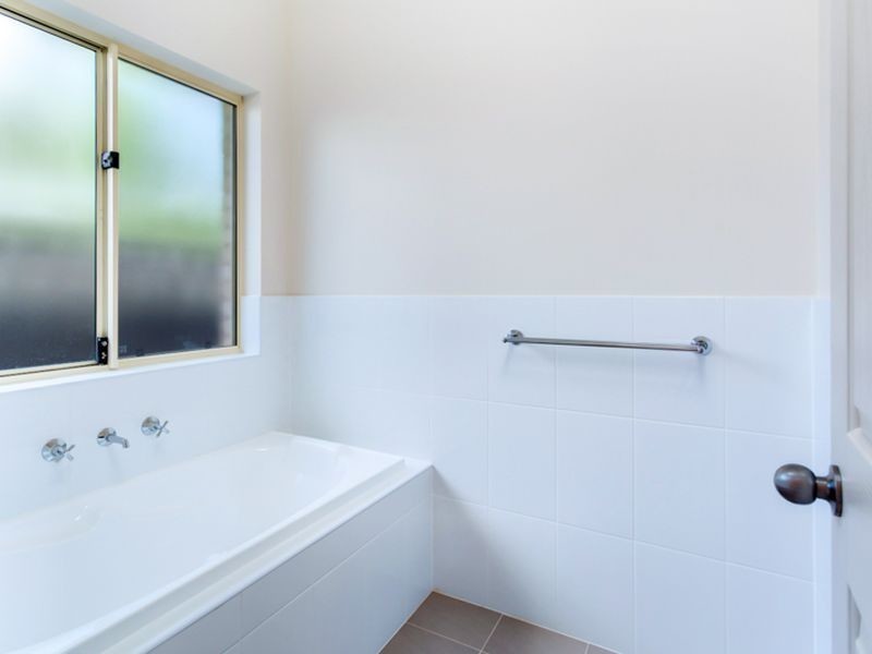 1 Garden Avenue, Campbelltown SA 5074