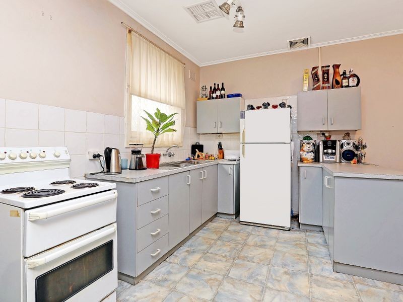 60 Philip Highway, Elizabeth South SA 5112