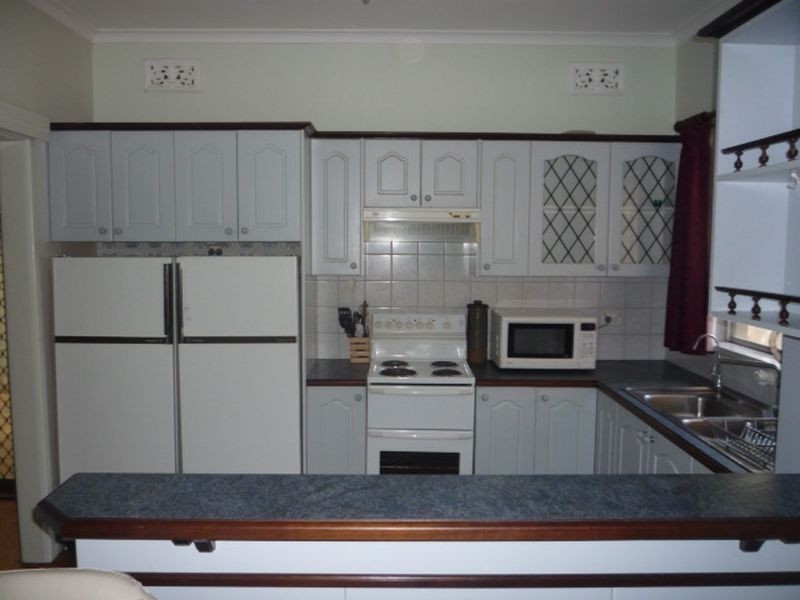 15 Sunnyview Drive, Ridgehaven SA 5097