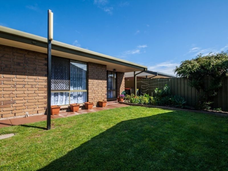 17/2 Woodcock Place, Morphett Vale SA 5162