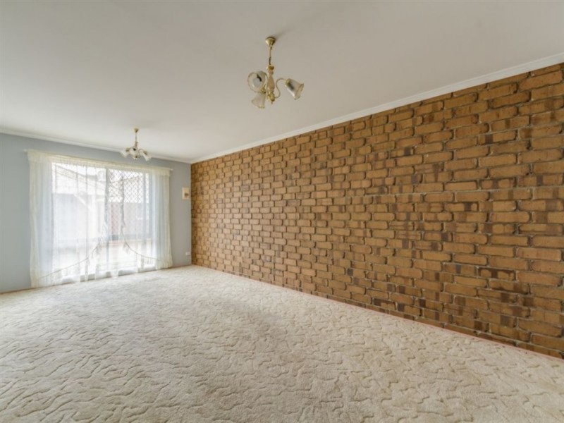 17/2 Woodcock Place, Morphett Vale SA 5162