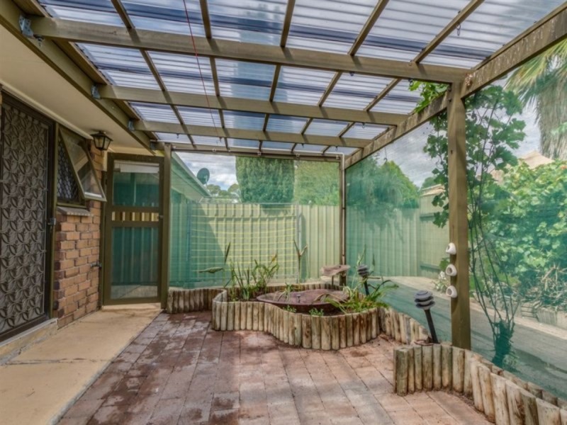 17/2 Woodcock Place, Morphett Vale SA 5162