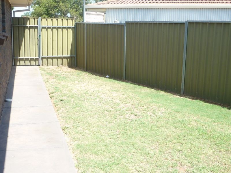 1/17 Wesley Court, Salisbury Plain SA 5109