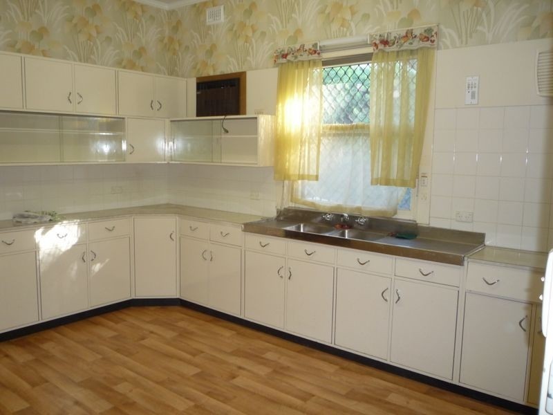 1 Eleventh Avenue, St Peters SA 5069