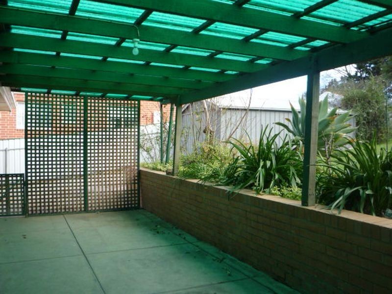 24 Trafford Road, Hope Valley SA 5090