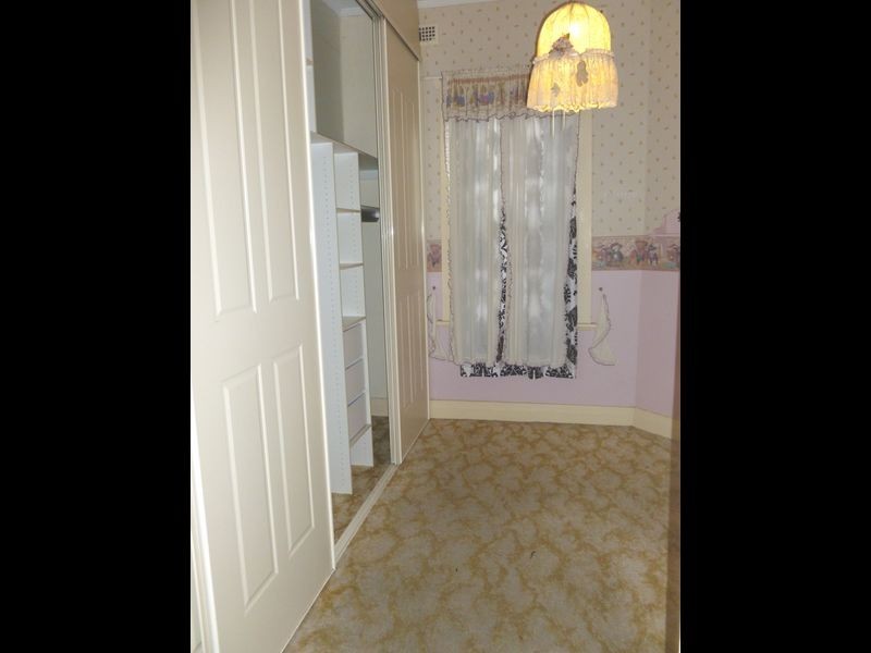 35 Edgeworth Street, Prospect SA 5082