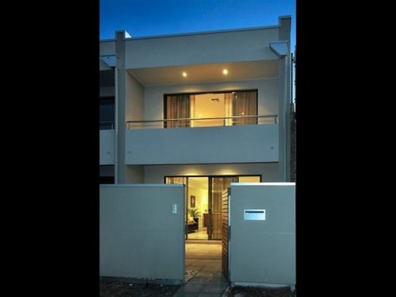 8 Hull Street, Brompton SA 5007