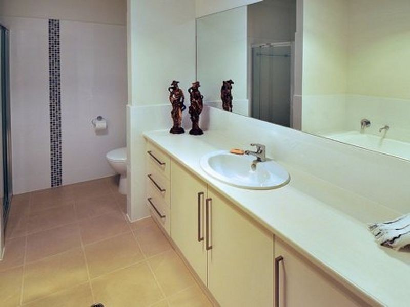 8 Hull Street, Brompton SA 5007