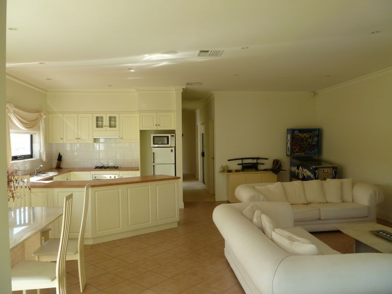 29a Laver Terrace, Felixstow SA 5070