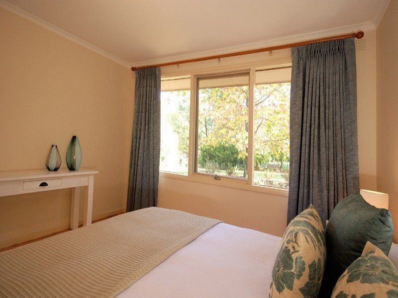 9 Fox Hill Road, Bridgewater SA 5155