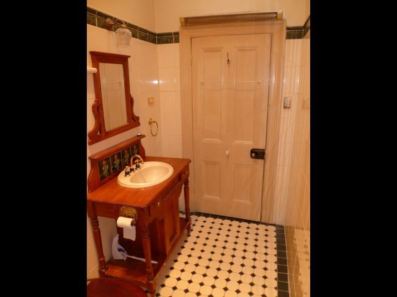 67 Sixth Avenue, St Peters SA 5069