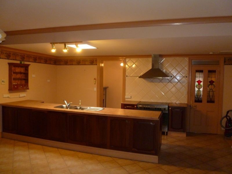 67 Sixth Avenue, St Peters SA 5069