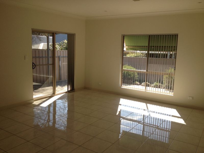 4a Karyn Avenue, Campbelltown SA 5074