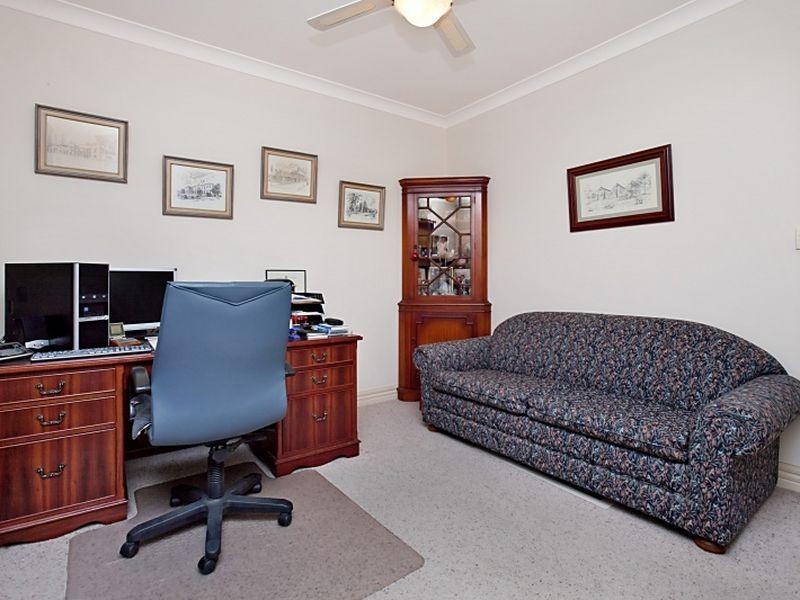 17 Rosella Street, Mawson Lakes SA 5095