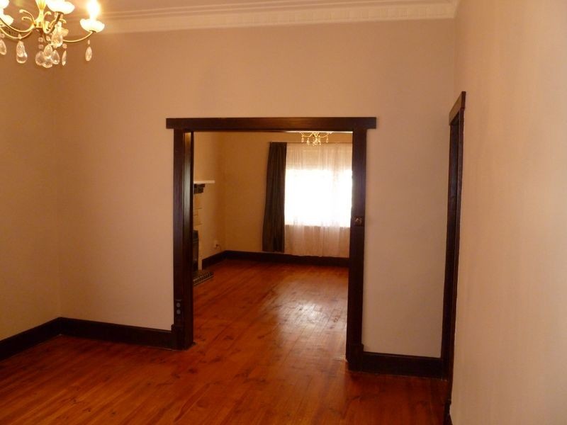 8 Gowland Street, Broadview SA 5083