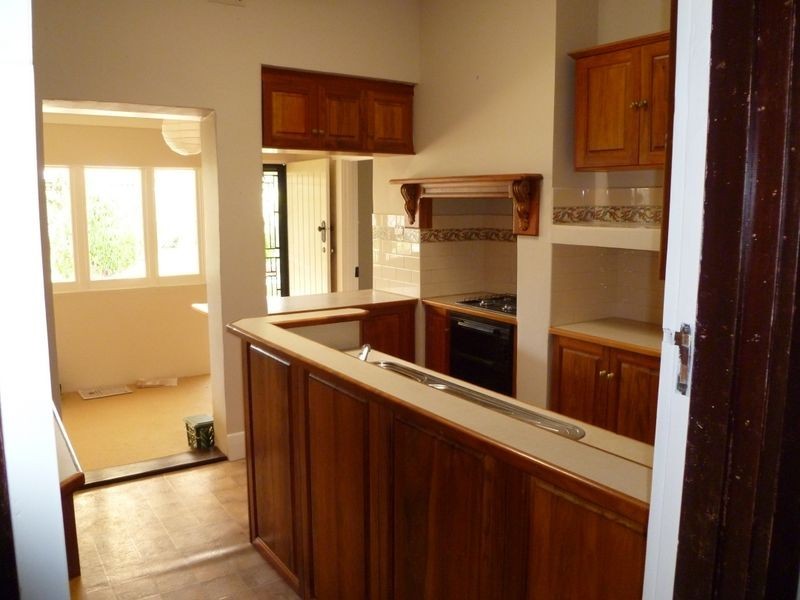 8 Gowland Street, Broadview SA 5083