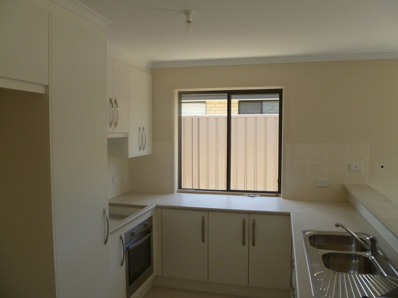 12 School Oval Drive, Christies Beach SA 5165