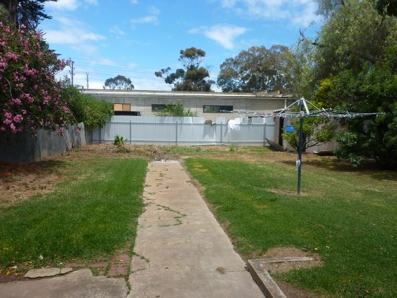 8 Jeanette Street, Woodville Park SA 5011
