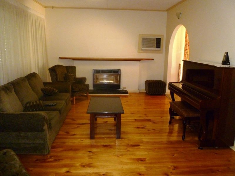 9 Katrina Avenue, Klemzig SA 5087