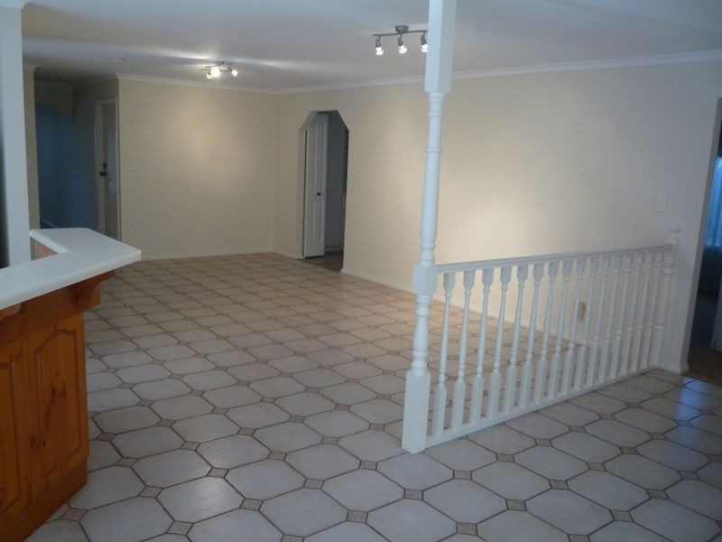 60 Lord Howe Avenue, Oakden SA 5086