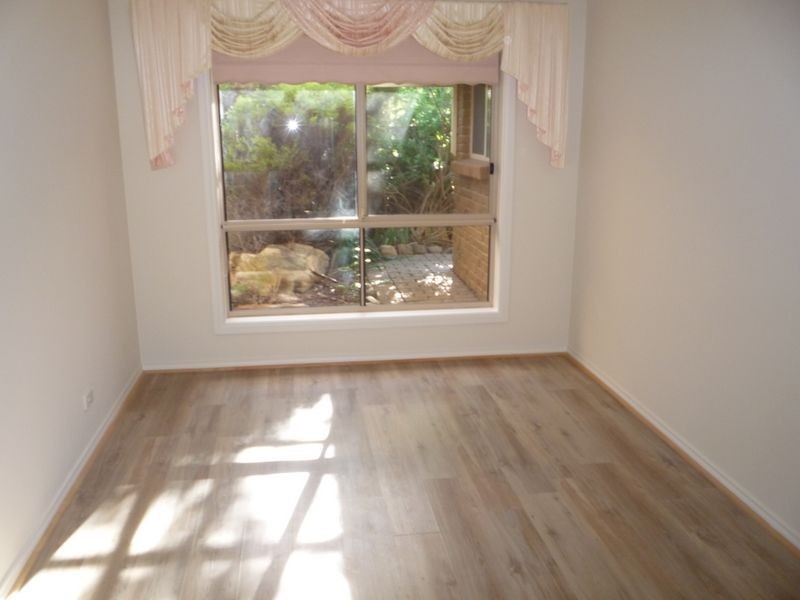 60 Lord Howe Avenue, Oakden SA 5086