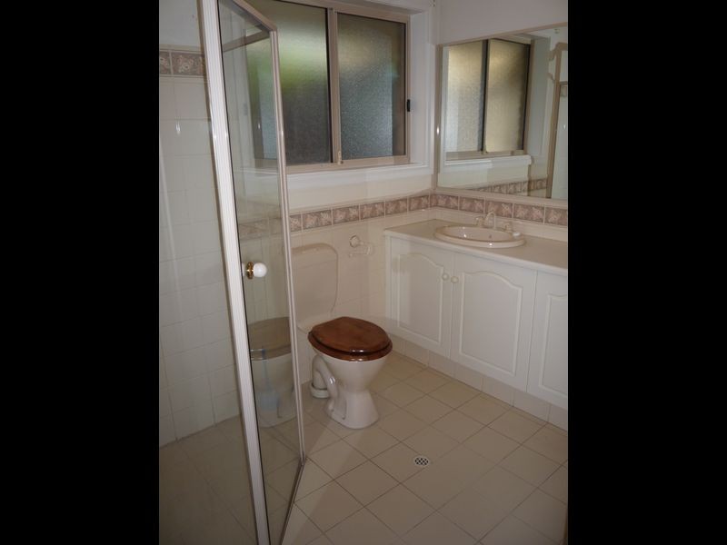 60 Lord Howe Avenue, Oakden SA 5086