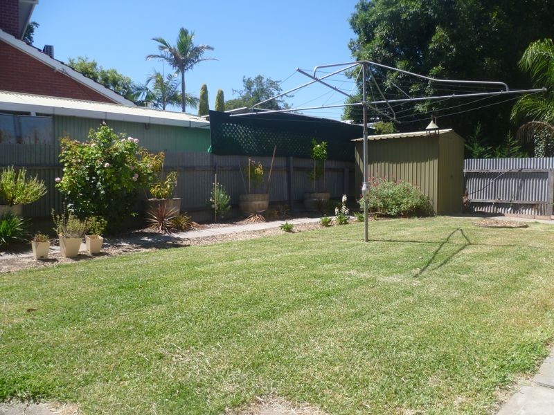 2 Roland Road, Rostrevor SA 5073