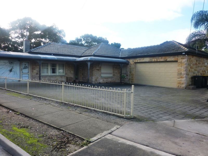 1 Piccadily Crescent, Campbelltown SA 5074