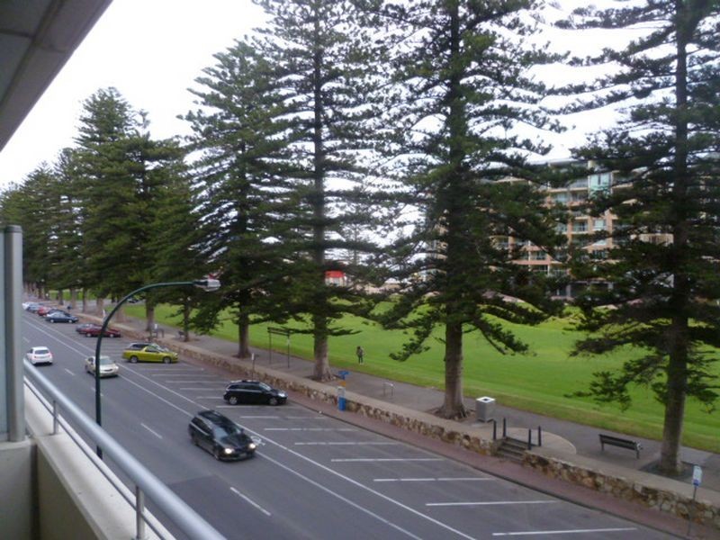 304/25 Colley Terrace, Glenelg SA 5045