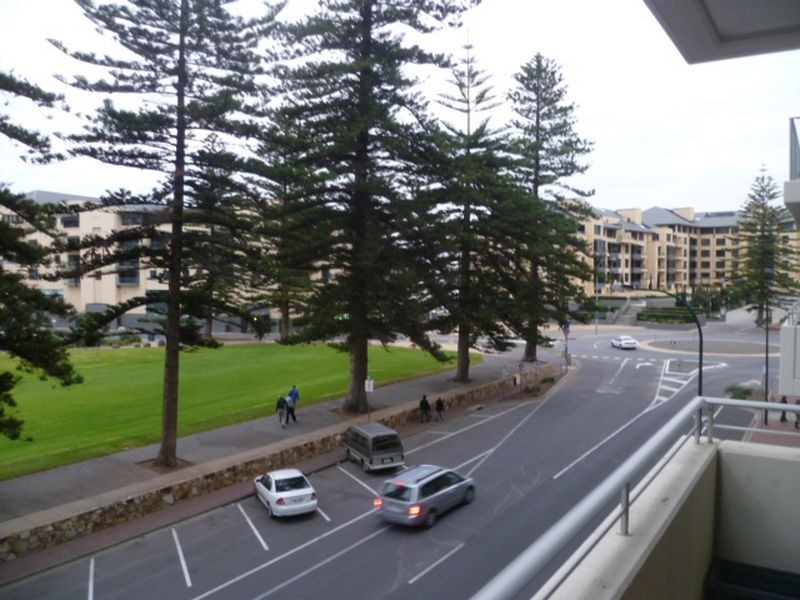 304/25 Colley Terrace, Glenelg SA 5045