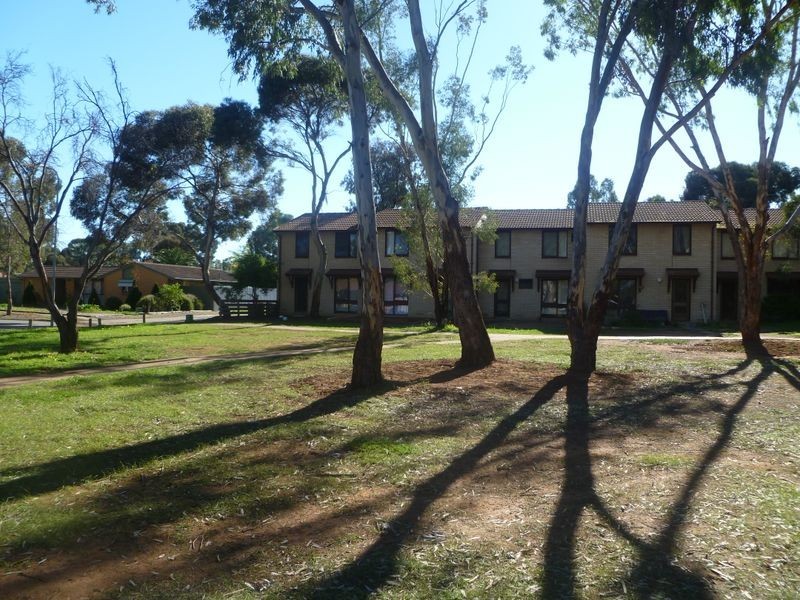 1/6 Harmer Court, Para Hills SA 5096