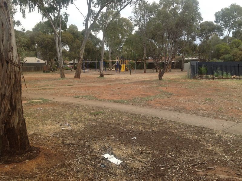 1/6 Harmer Court, Para Hills SA 5096