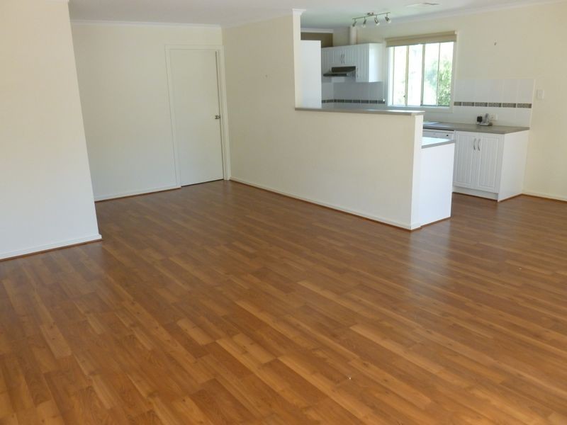 12 Rowlands Hill Road, Coromandel Valley SA 5051