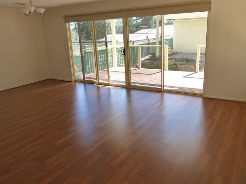 12 Rowlands Hill Road, Coromandel Valley SA 5051