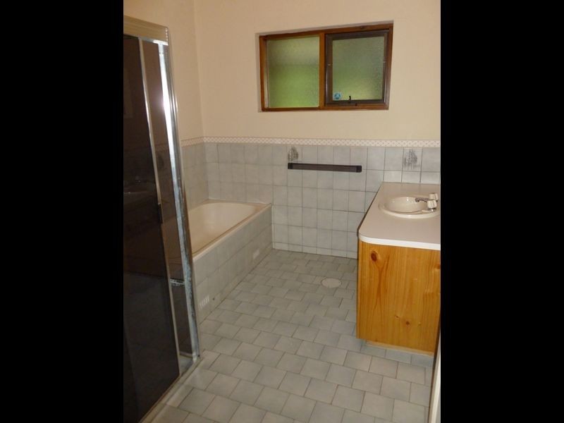 32 Grassmere Road, Prospect SA 5082