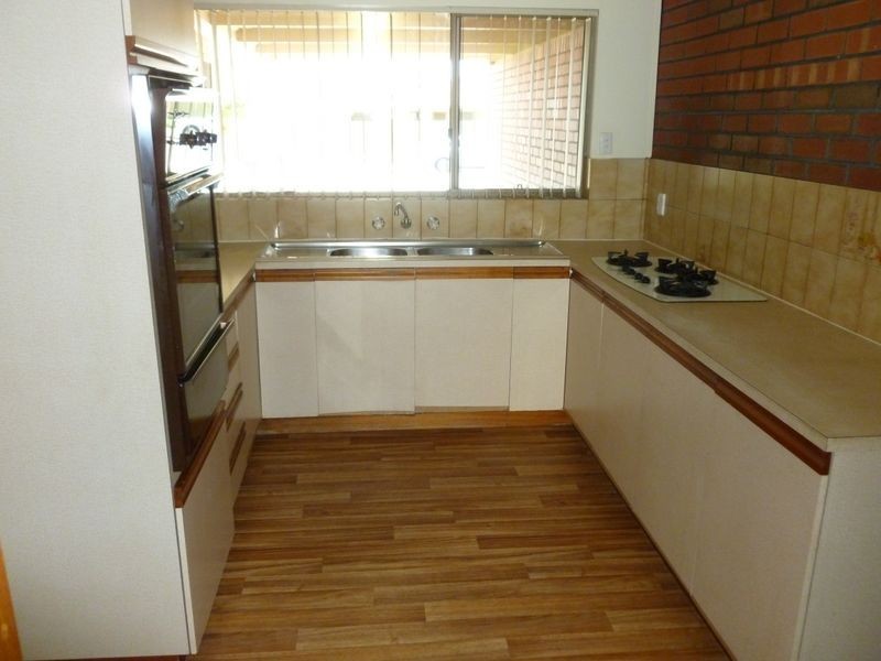 10 Young Street, Newton SA 5074