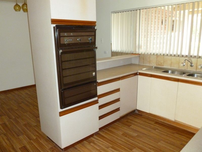 10 Young Street, Newton SA 5074