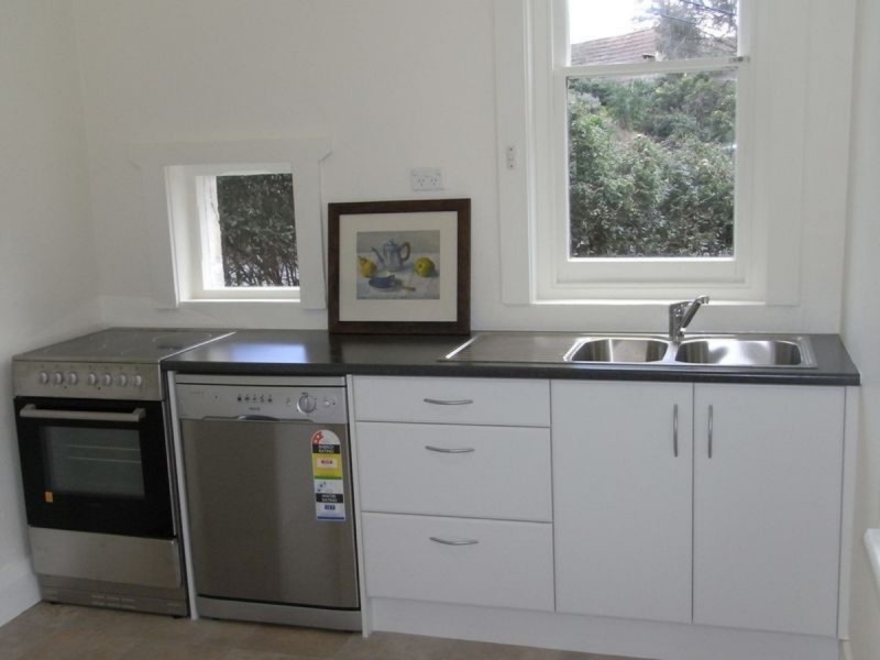 8 Stonehenge Road, Stirling SA 5152