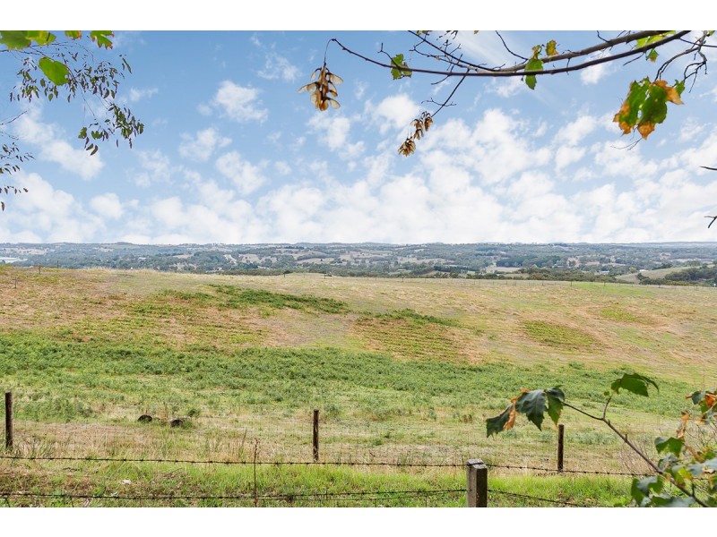 86 Orontes Avenue, Bridgewater SA 5155