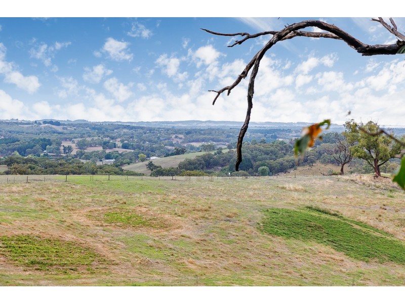 86 Orontes Avenue, Bridgewater SA 5155