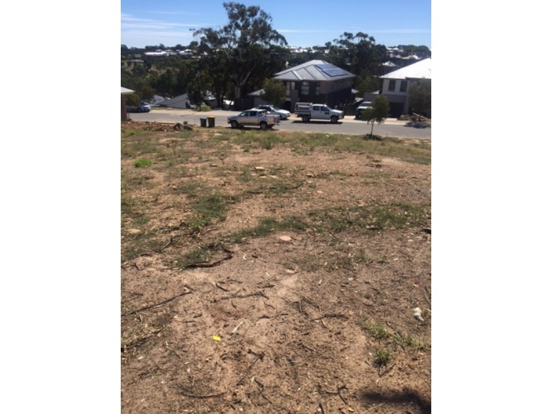 10 Fisher Crescent, Craigburn Farm SA 5051