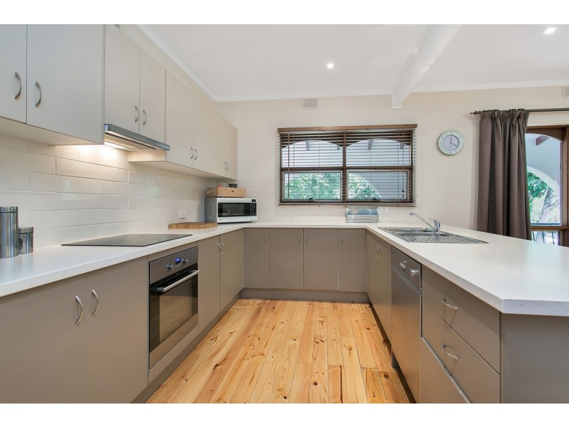 23 First Avenue, Bridgewater SA 5155